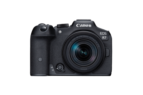 EOS R7
															